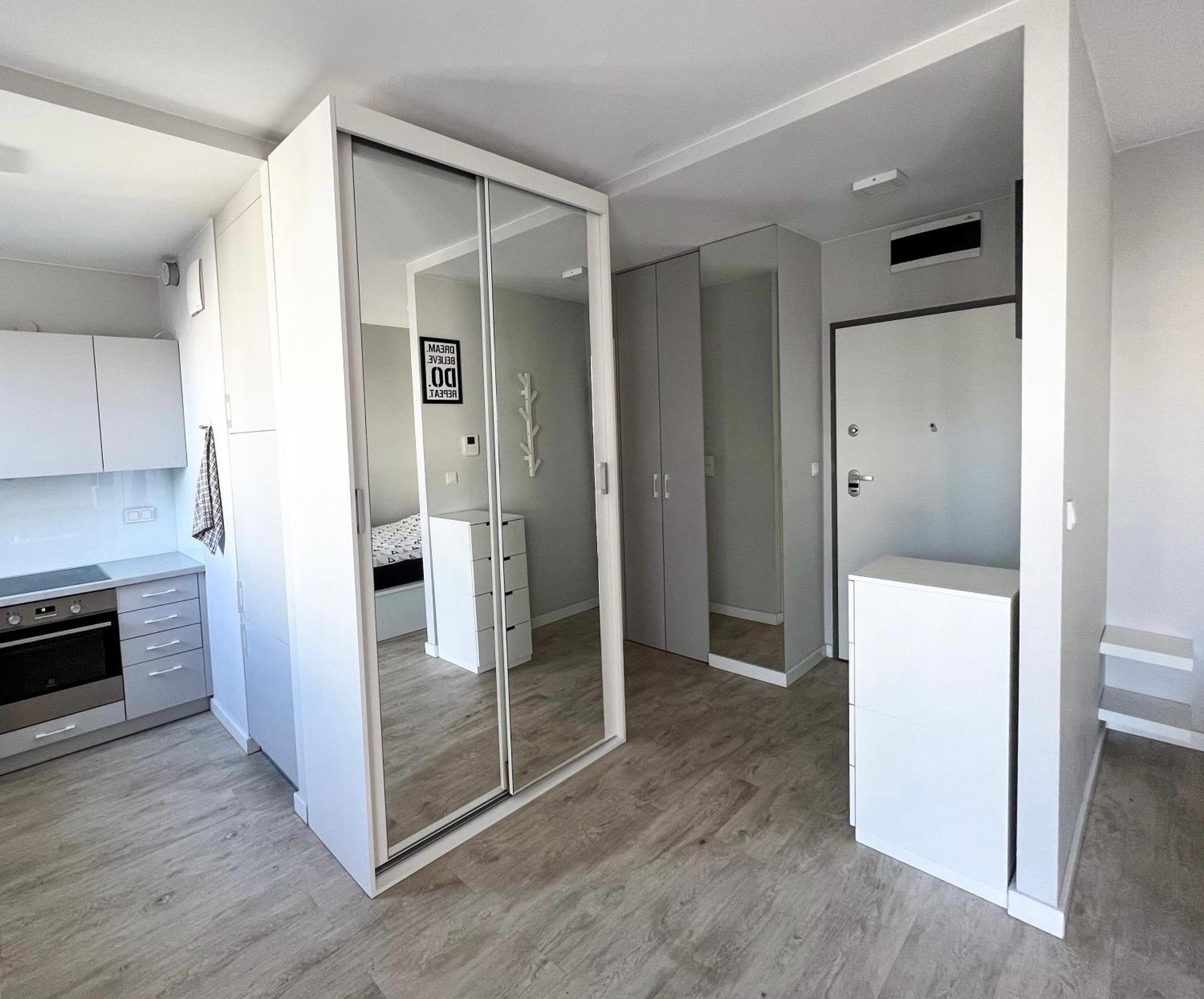Nowoczesny Apartament - Blisko Centrum Varsovia Exterior foto